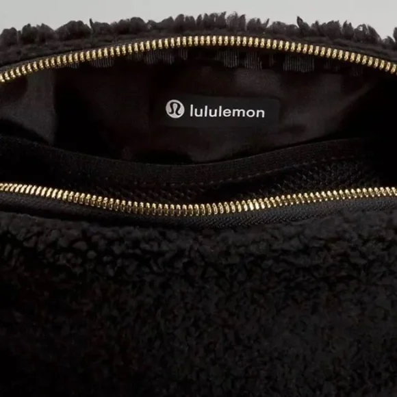 Everywhere BELT BAG Fleece black Fanny Pack LAST CHANCE Lululemon - Picture 10 of 16